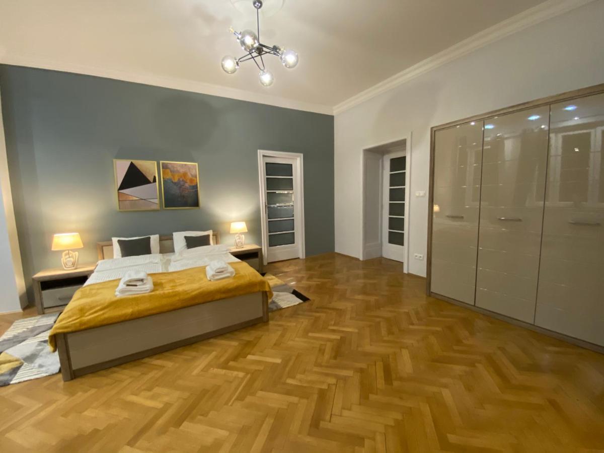 Apartament Dunin Majestic 4 *